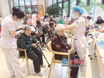 近邻健康·乐享银龄 温暖义诊服务 守护金色晚年